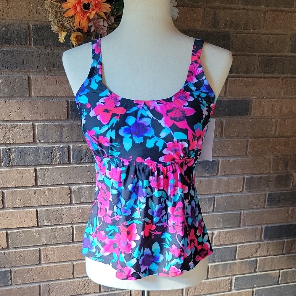 Meet.Curve floral tankini top, size M
